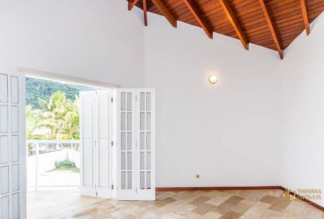 Imagem Casa de Condomínio com 5 Quartos à Venda, 350 m² em Tabatinga - Caraguatatuba