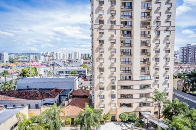 Foto do imóvel Apartamento com 2 Quartos à Venda, 87 m² em Passo Da Areia - Porto Alegre