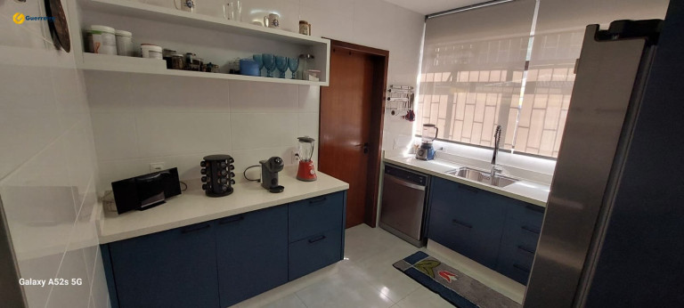 Imagem Apartamento com 3 Quartos à Venda, 223 m² em Agronômica - Florianópolis