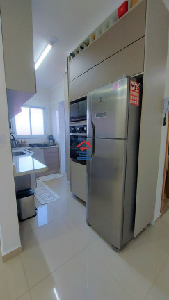 Imagem Apartamento com 2 Quartos à Venda, 60 m² em Guilhermina - Praia Grande