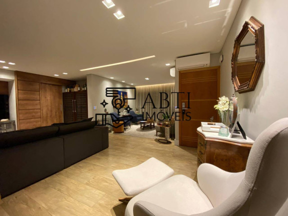 Foto do imóvel Apartamento com 4 Quartos à Venda, 169 m² em Moema - São Paulo
