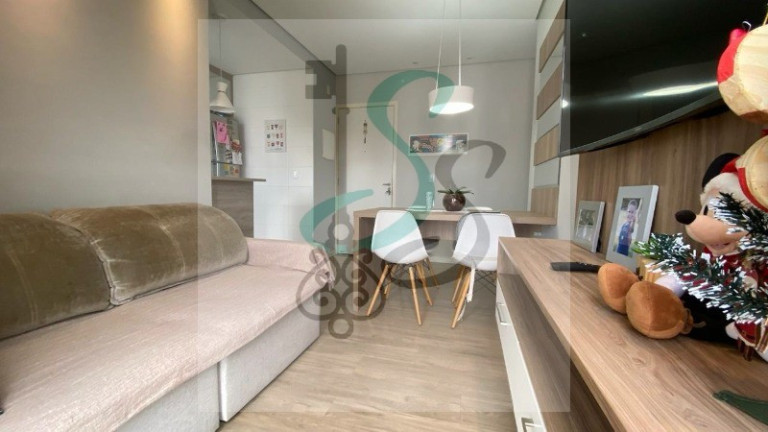 Imagem Apartamento com 2 Quartos à Venda, 57 m² em Ortizes - Valinhos