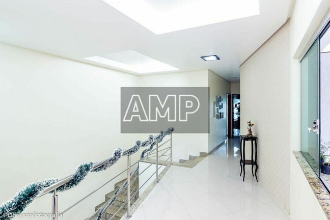 Imagem Casa com 3 Quartos à Venda, 250 m² em Tarumã - Manaus