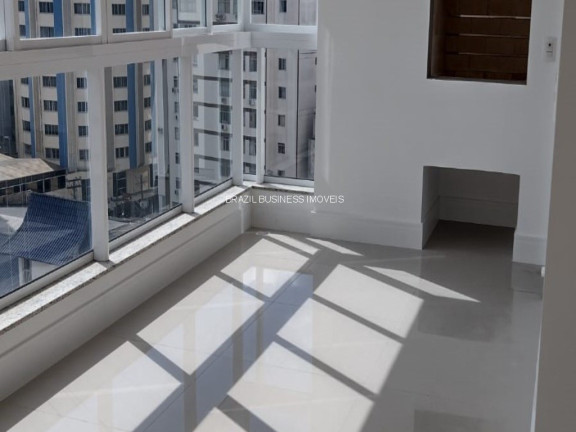 Imagem Imóvel com 3 Quartos à Venda, 112 m² em Centro - Balneário Camboriú