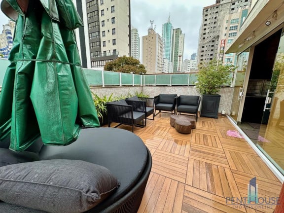 Foto do imóvel Apartamento com 3 Quartos à Venda, 209 m² em Centro - Balneário Camboriú