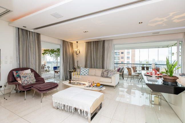 Foto do imóvel Imóvel com 3 Quartos à Venda, 216 m² em Jardim Vila Mariana - São Paulo
