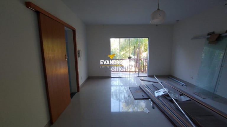 Imagem Casa com 5 Quartos à Venda, 840 m² em Santa Cruz - Cuiabá