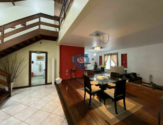 Imagem Casa com 4 Quartos à Venda, 780 m² em Chácara Dos Junqueiras - Carapicuíba