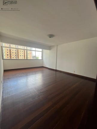 Foto do imóvel Imóvel com 4 Quartos à Venda, 200 m² em Batista Campos - Belém