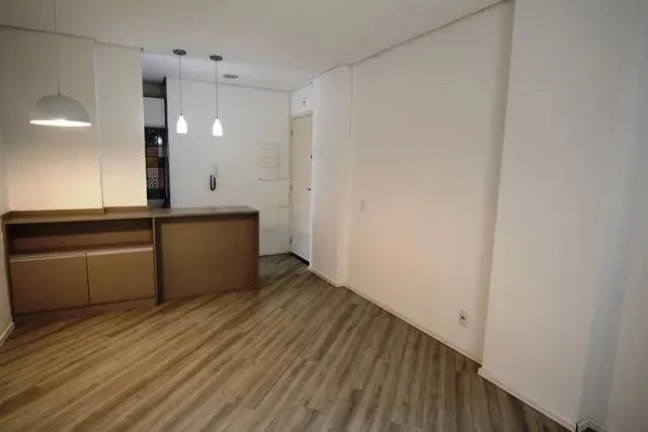 Foto do imóvel Apartamento com 3 Quartos à Venda, 68 m² em Guaíra - Curitiba