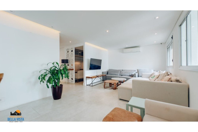 Foto do imóvel Apartamento com 3 Quartos à Venda,  em Moema - São Paulo