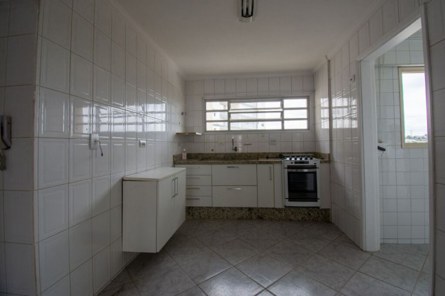 Imagem Apartamento com 3 Quartos à Venda,  em Jardim Taboão - São Paulo