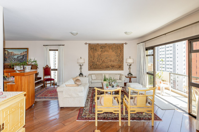 Foto do imóvel Apartamento com 4 Quartos à Venda, 185 m² em Moema - São Paulo