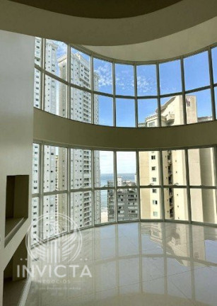 Foto do imóvel Apartamento com 4 Quartos à Venda, 240 m² em Centro - Balneário Camboriú