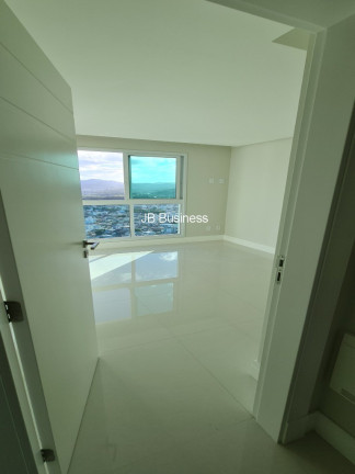 Imagem Imóvel com 3 Quartos à Venda, 139 m² em Centro - Balneário Camboriú