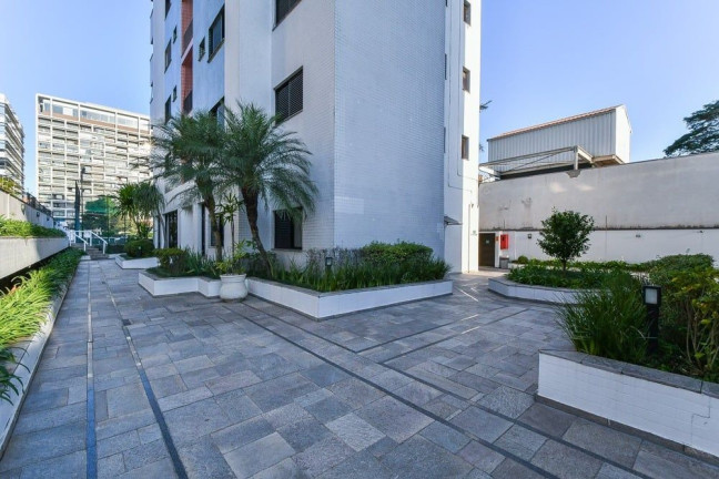 Foto do imóvel Apartamento com 4 Quartos à Venda, 200 m² em Moema - São Paulo