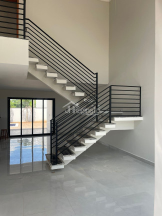 Imagem Casa de Condomínio com 3 Quartos à Venda, 197 m² em Centro - Porto Feliz