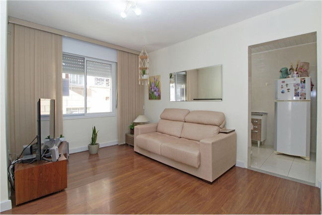 Imagem Apartamento com 2 Quartos à Venda, 55 m² em Vila Ipiranga - Porto Alegre