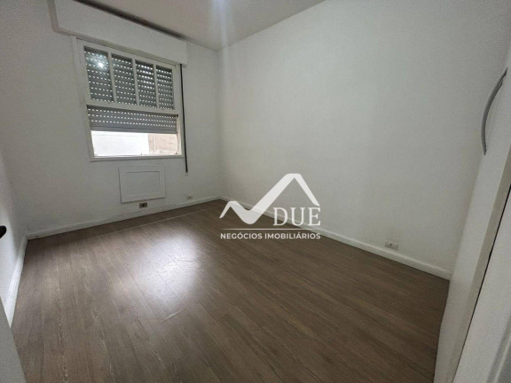 Imagem Apartamento com 2 Quartos à Venda, 70 m² em Gonzaga - Santos
