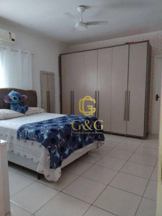 Imagem Sobrado com 2 Quartos à Venda, 100 m² em Vila Guilhermina - Praia Grande