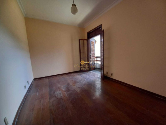 Foto do imóvel Casa com 5 Quartos à Venda, 212 m² em Alto - Teresópolis