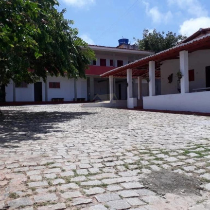 Imagem Casa com 8 Quartos à Venda, 380 m² em Ponta Negra - Natal