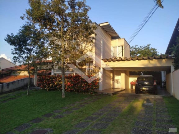 Foto do imóvel Casa de Condomínio com 4 Quartos à Venda, 440 m² em Campo Grande - Rio De Janeiro