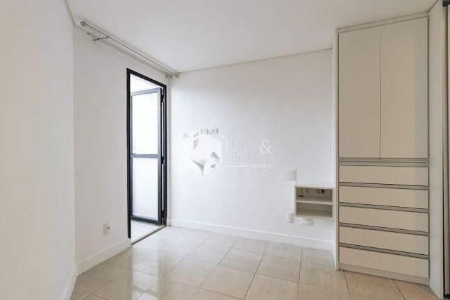 Foto do imóvel Apartamento com 1 Quarto à Venda, 35 m² em Vila Nova Conceição - São Paulo