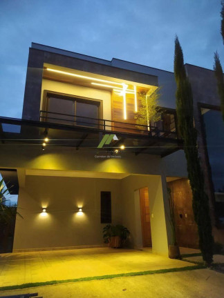 Imagem Casa de Condomínio com 4 Quartos à Venda, 239 m²
