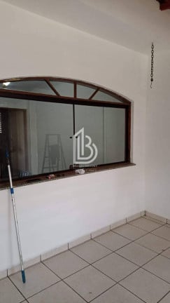 Foto do imóvel Casa com 3 Quartos à Venda, 180 m² em Vila Scarpelli - Santo André