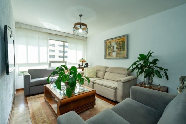 Foto do imóvel Apartamento com 3 Quartos à Venda, 130 m² em Itaim Bibi - São Paulo