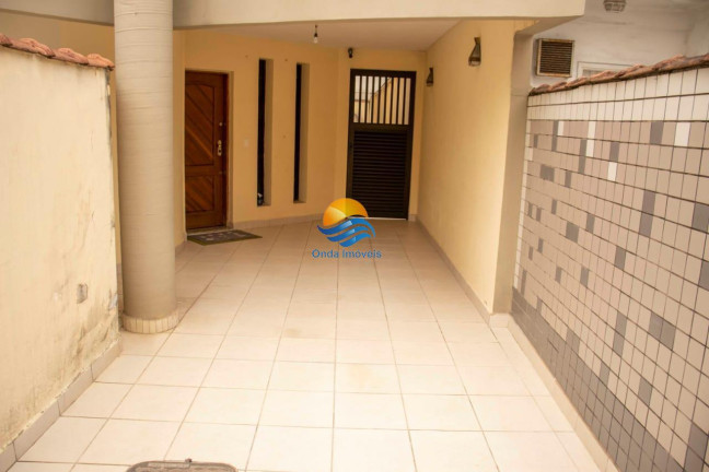 Imagem Casa com 3 Quartos à Venda, 156 m² em Embaré - Santos