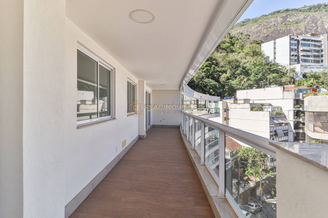 Foto do imóvel Apartamento com 4 Quartos à Venda, 179 m² em Lagoa - Rio De Janeiro