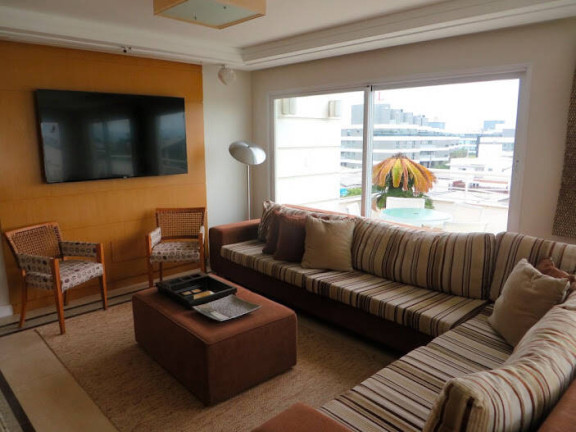 Imagem Cobertura com 3 Quartos para Temporada, 262 m² em Jurerê Internacional - Florianópolis