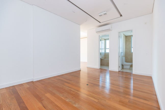 Foto do imóvel Apartamento com 3 Quartos à Venda, 405 m² em Moema - São Paulo
