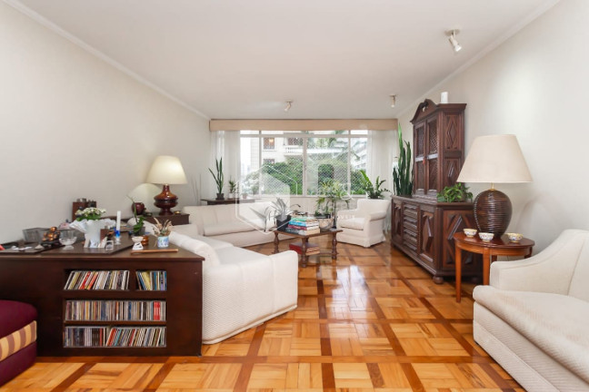 Foto do imóvel Apartamento com 3 Quartos à Venda, 212 m² em Jardim Paulista - São Paulo