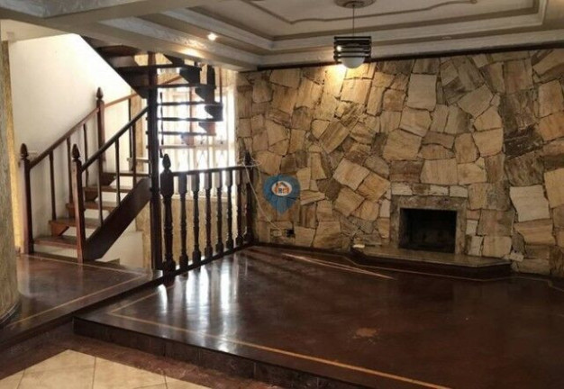 Foto do imóvel Casa com 3 Quartos à Venda, 220 m² em Parque Frondoso - Cotia
