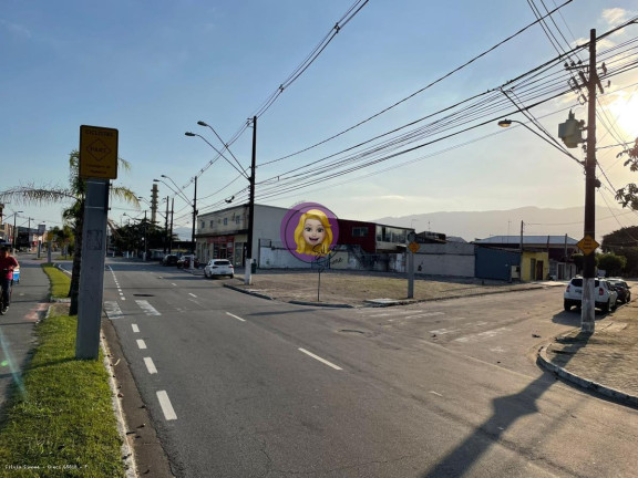 Foto do imóvel Terreno à Venda, 380 m² em Caiçara - Praia Grande Foto do imóvel Terreno à Venda, 380 m² em Caiçara - Praia Grande