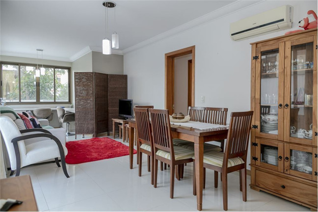 Foto do imóvel Apartamento com 2 Quartos à Venda, 179 m² em Jardim Botânico - Porto Alegre