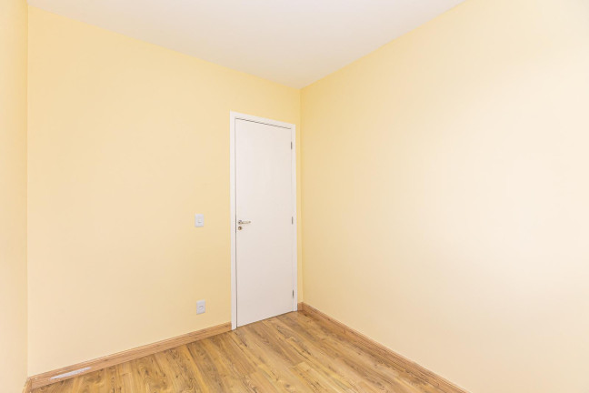 Foto do imóvel Apartamento com 3 Quartos à Venda, 60 m² em Pinheirinho - Curitiba