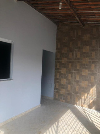 Imagem Casa com 2 Quartos para Alugar, 80 m² em Parque Getúlio Vargas - Feira De Santana