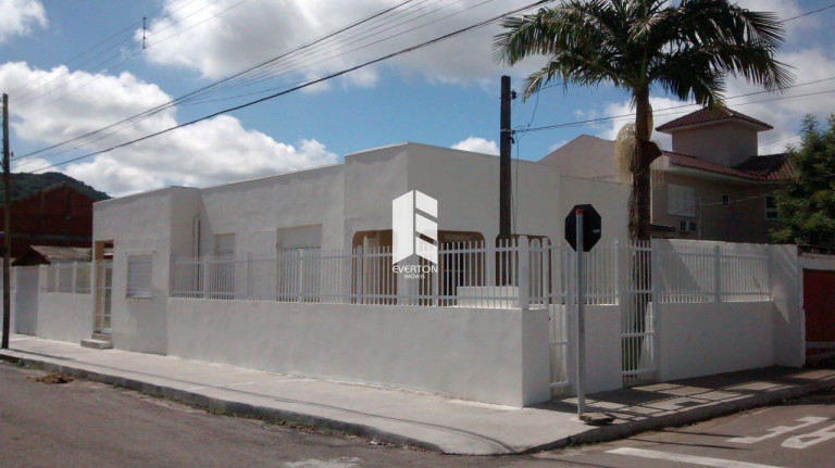 Imagem Casa com 3 Quartos à Venda,  em Presidente João Goulart - Santa Maria