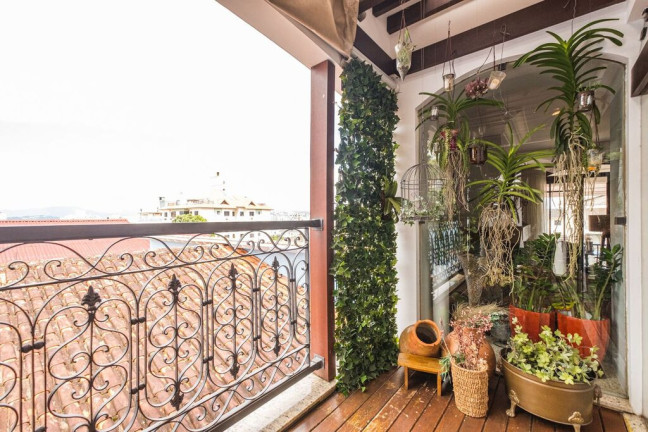 Imagem Casa com 4 Quartos à Venda, 470 m² em Abraão - Florianópolis