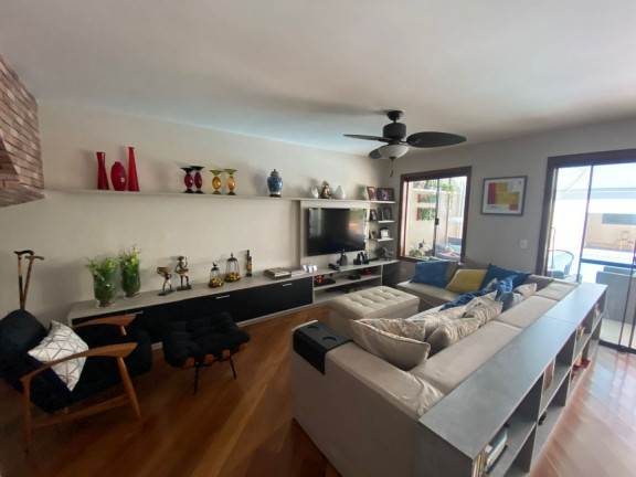 Imagem Casa com 4 Quartos à Venda, 240 m² em Barra Da Tijuca - Rio De Janeiro