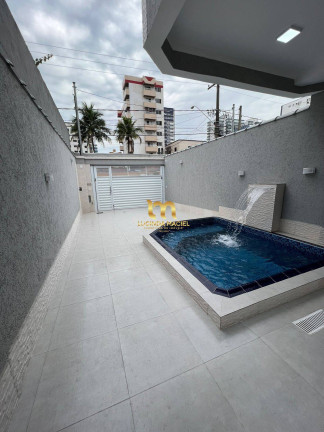 Foto do imóvel Casa com 3 Quartos à Venda,  em Ocian - Praia Grande