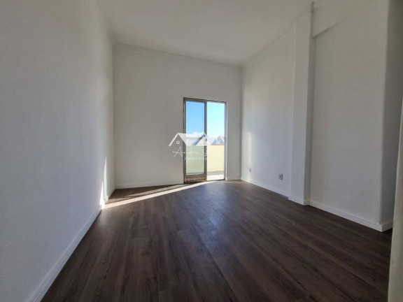 Foto do imóvel Cobertura com 2 Quartos à Venda, 62 m² em Olaria - Rio De Janeiro