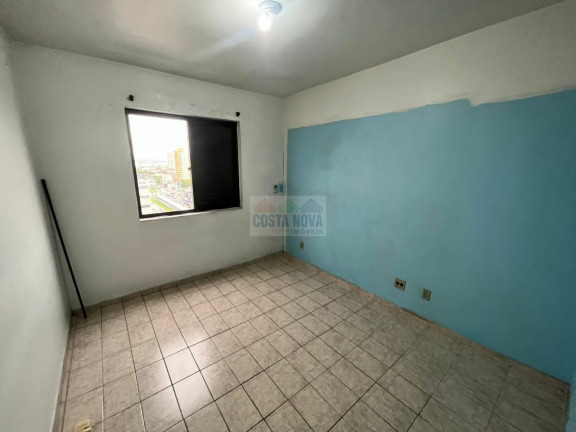 Imagem Apartamento com 2 Quartos à Venda, 70 m² em Encruzilhada - Santos