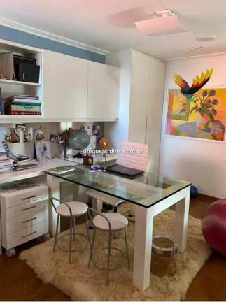 Imagem Apartamento com 2 Quartos à Venda, 135 m² em Pinheiros - São Paulo