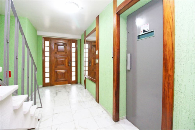Foto do imóvel Imóvel com 3 Quartos à Venda,  em Menino Deus - Porto Alegre
