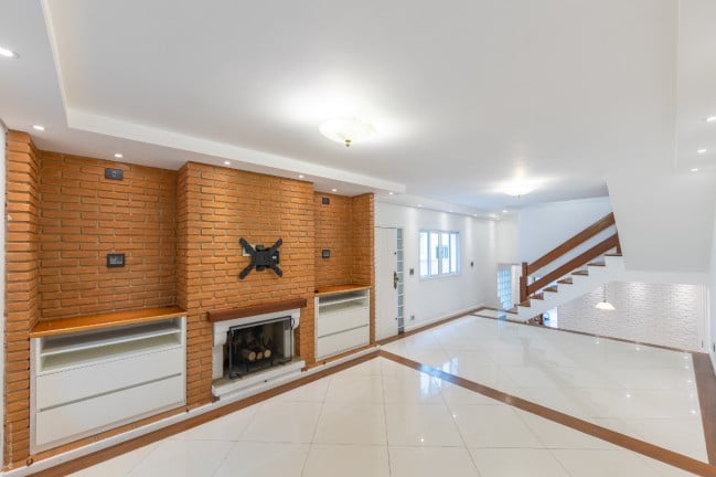 Foto do imóvel Casa com 3 Quartos à Venda, 215 m² em Jd Prudência - São Paulo